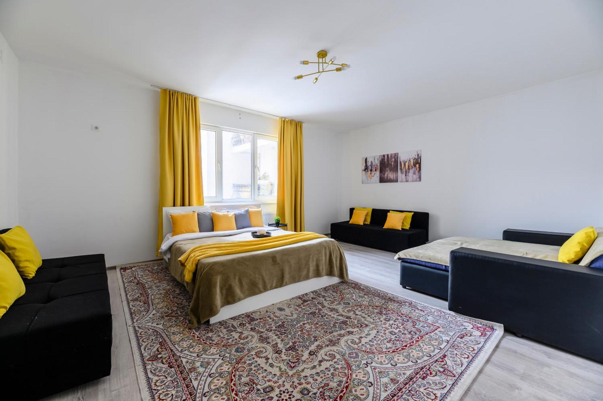 большая на 8-9 человек, с красивым видом 47 Apartment *
